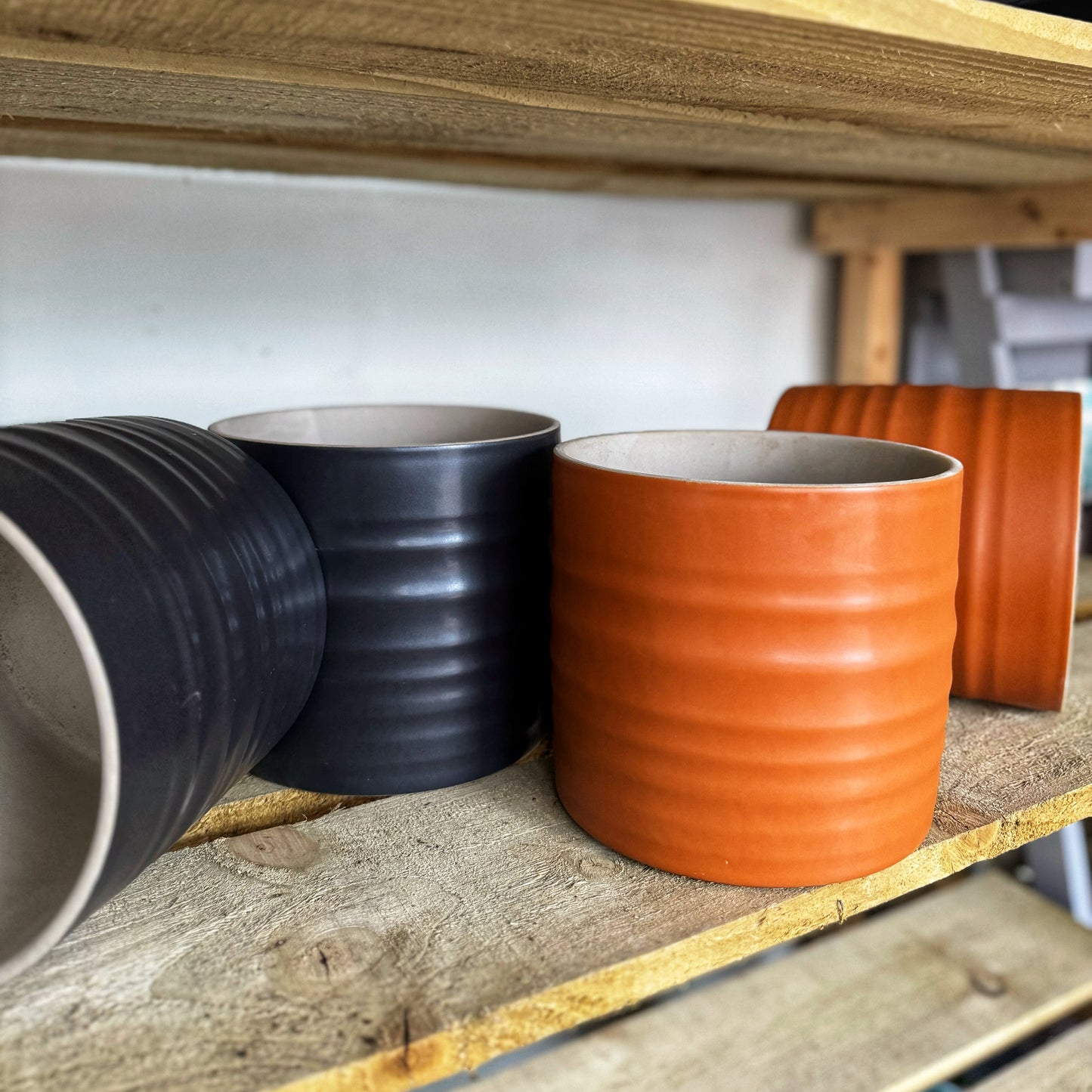 Hadleigh- Charcoal/Amber