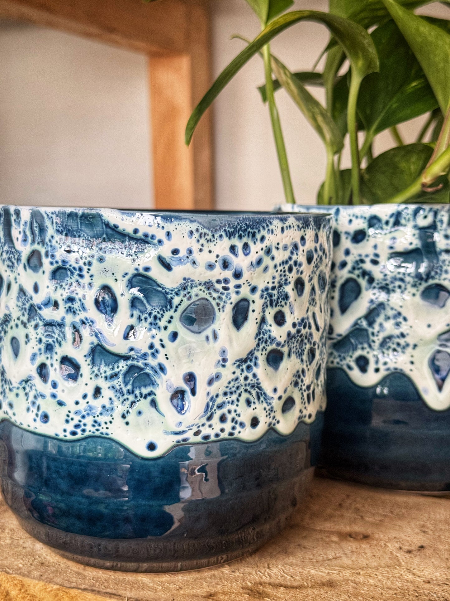 Reactive glaze- Sapphire pot