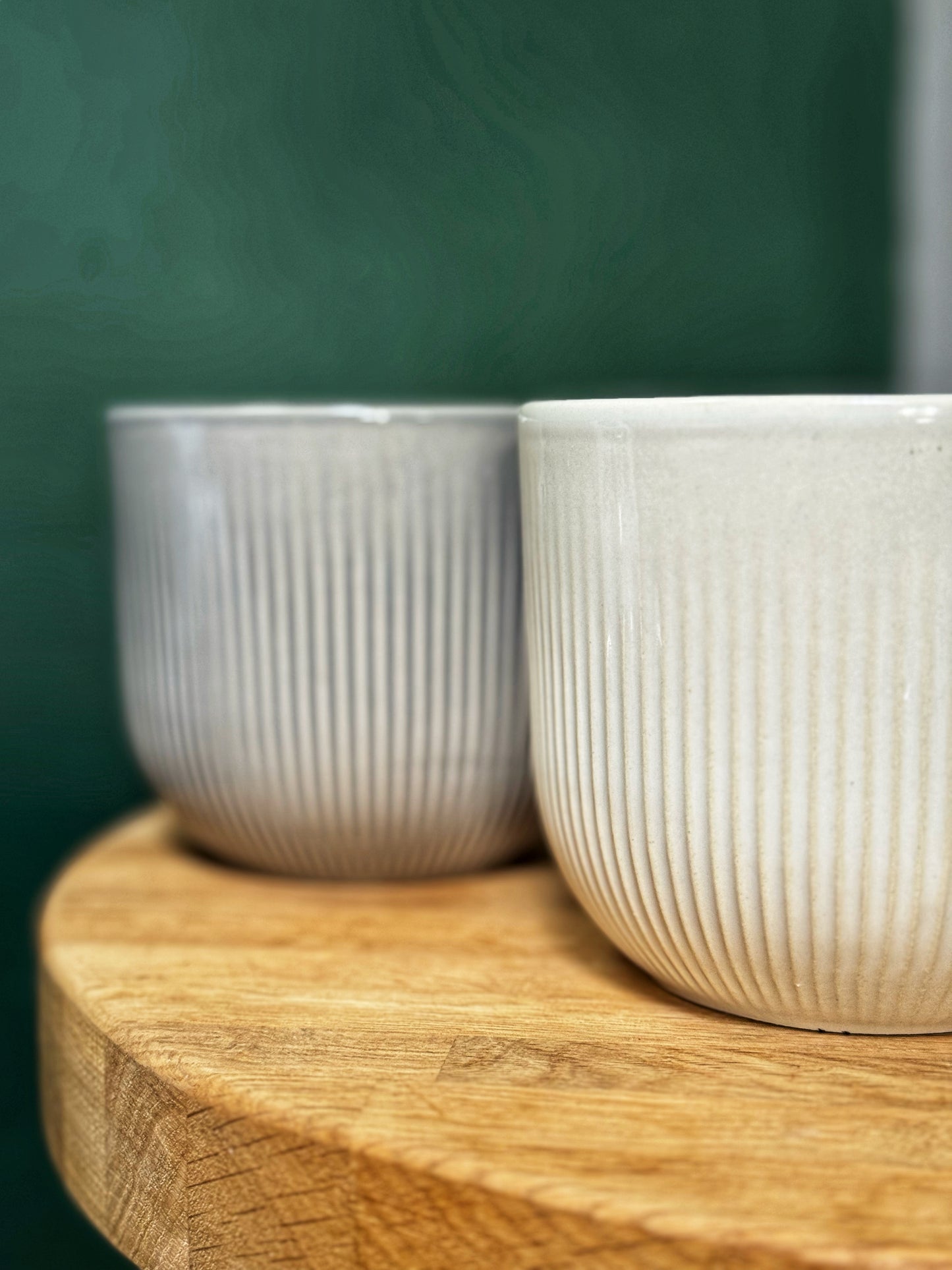 Ribbed Belly Pot Grey/White